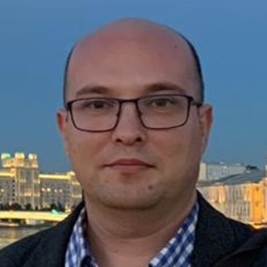 Dr. Alejandro